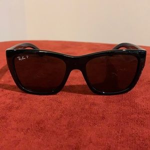 Men’s Polarized RayBans- used
